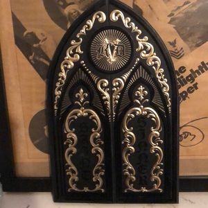 Kat Von D Saint & Sinner Eyeshadow Palette